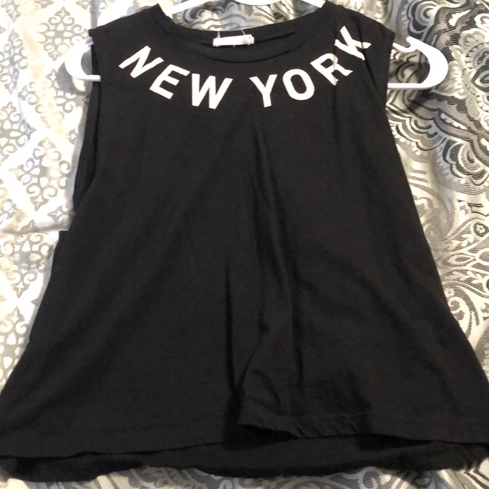 Muscle tee
